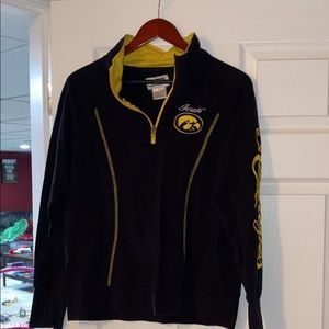 Women’s 3/4 zip top